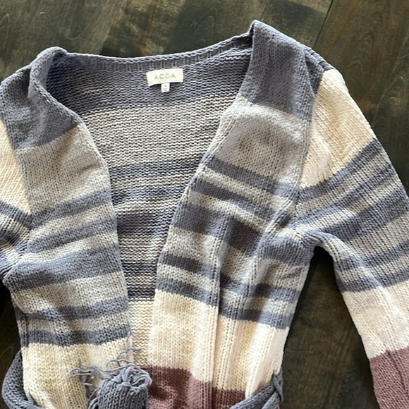 Duster cardigan sweater size medium - Picture 2 of 4